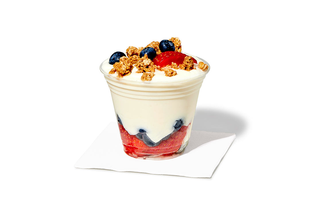 fruit and yogurt parfait